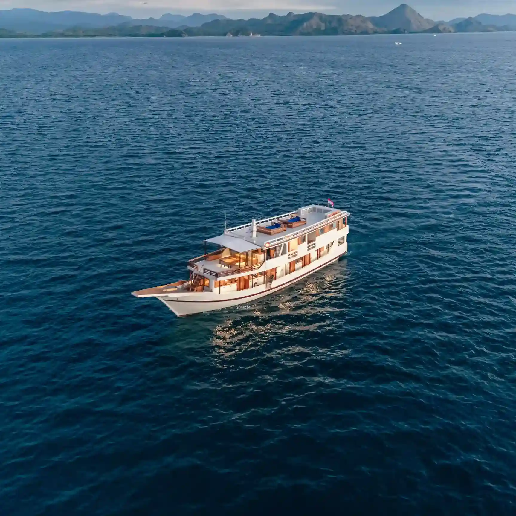 VIP VIII, a phinisi schooner for sale in Indonesia