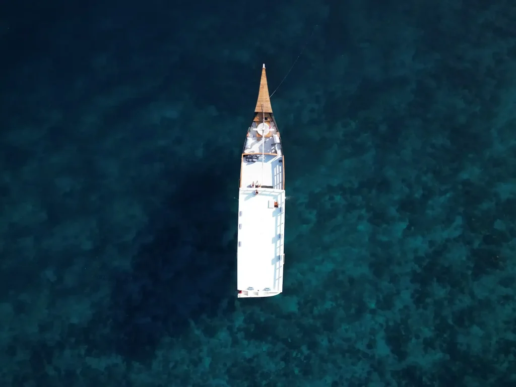 Maheswari Phinisi Exterior | Komodo Luxury
